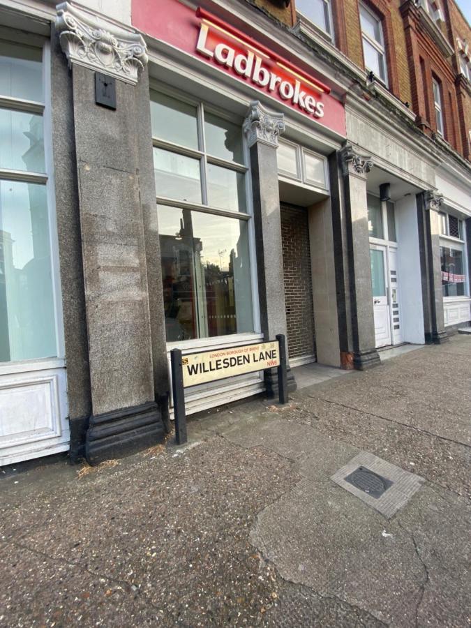 30 Willesden Lane ลอนดอน ภายนอก รูปภาพ